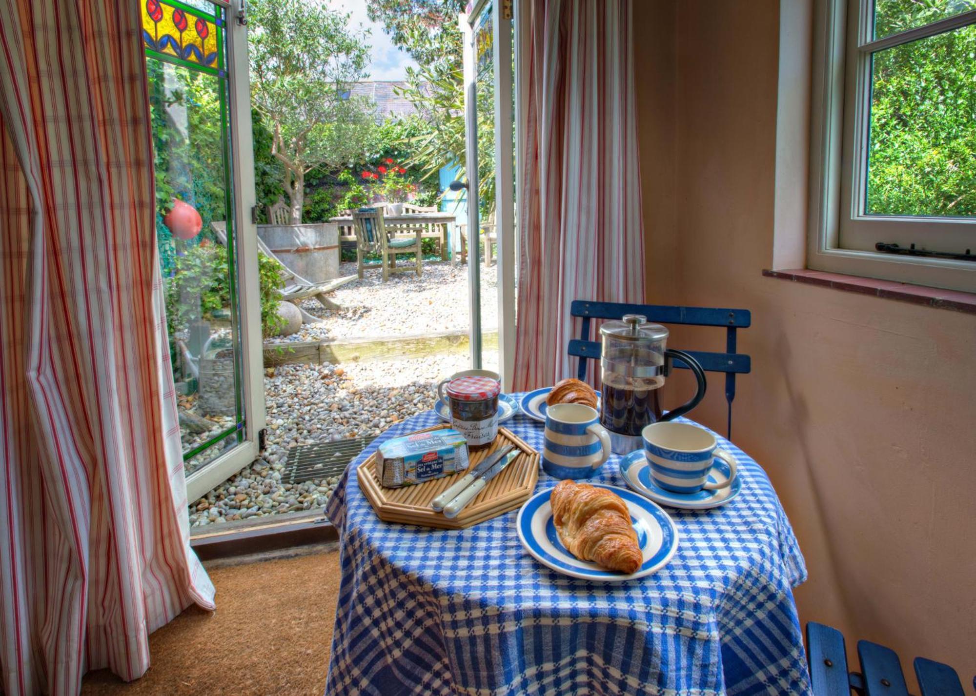 Mariner'S Cottage - On Kingsdown Beach เดล ภายนอก รูปภาพ